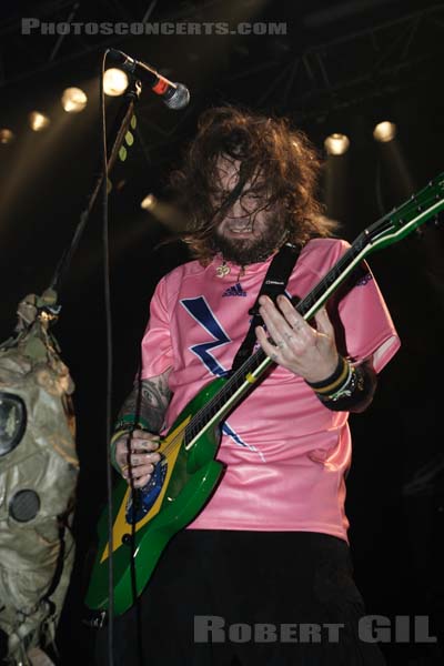 SOULFLY - 2006-03-19 - PARIS - Le Bataclan - 